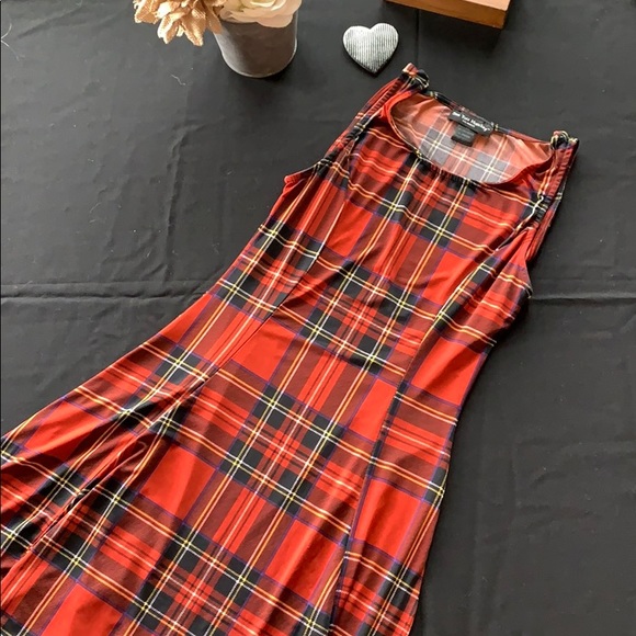 Spencer's Dresses & Skirts - 🦄 4/$40 Pretty Red Spencer’s Plaid Skater Dress